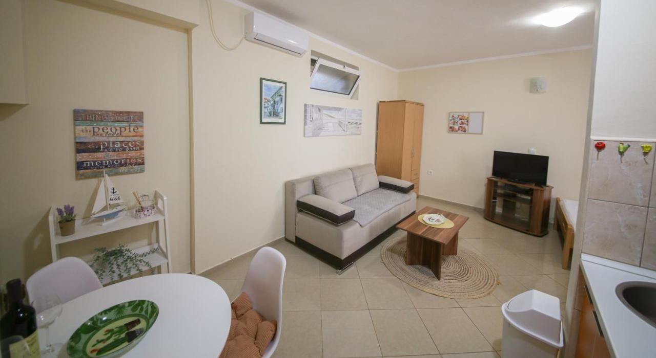 Md Apartments Kotor Eksteriør bilde